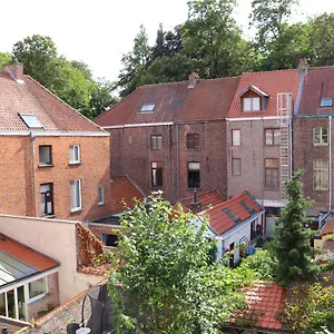 https://breakbruges.bruges-hotels.info
