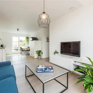  Apartamento Lovely & Stylish At P36 Gent, Near The Center