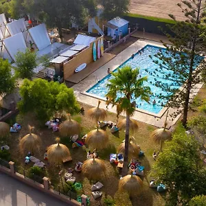 https://kampaoh-el-palmar.es-andalucia.com