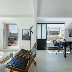 https://agence-des-rsidences-plein-centre-de-cannes.fr-provencehotel.com